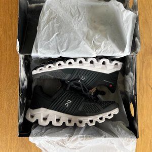 On Running Women's Cloudswift Running Shoe